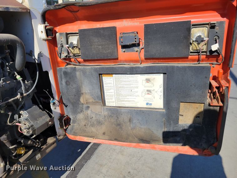 image for item DM2378 2008 Bobcat S250  skid steer loader