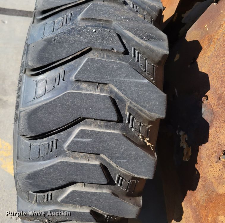 image for item DM2378 2008 Bobcat S250  skid steer loader