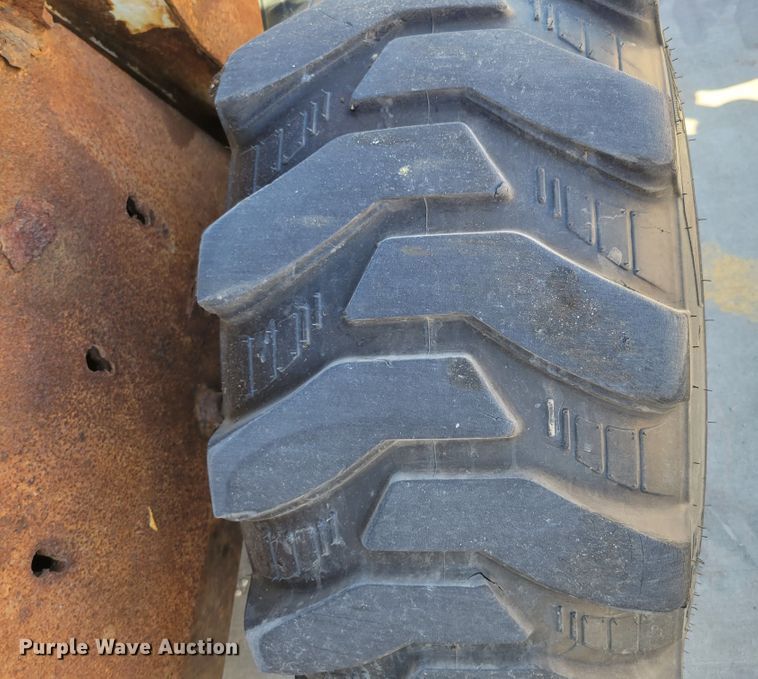 image for item DM2378 2008 Bobcat S250  skid steer loader