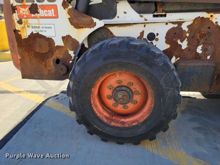 image for item DM2378 2008 Bobcat S250  skid steer loader