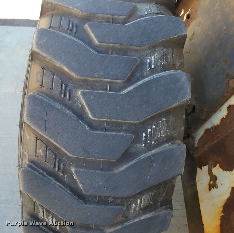 image for item DM2378 2008 Bobcat S250  skid steer loader