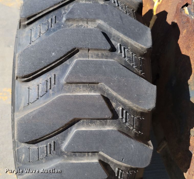 image for item DM2378 2008 Bobcat S250  skid steer loader