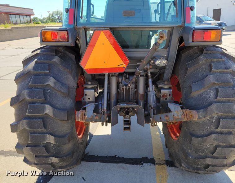 image for item DM2379 Kubota L4240  MFWD tractor