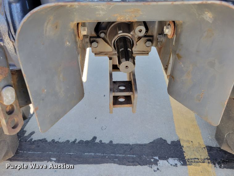 image for item DM2379 Kubota L4240  MFWD tractor