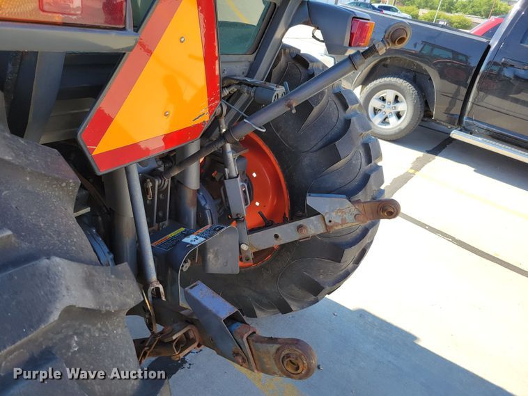 image for item DM2379 Kubota L4240  MFWD tractor