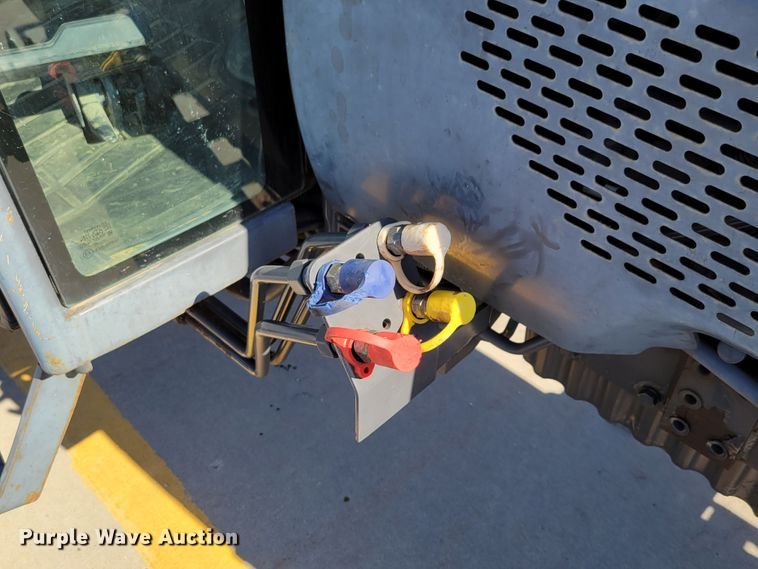 image for item DM2379 Kubota L4240  MFWD tractor