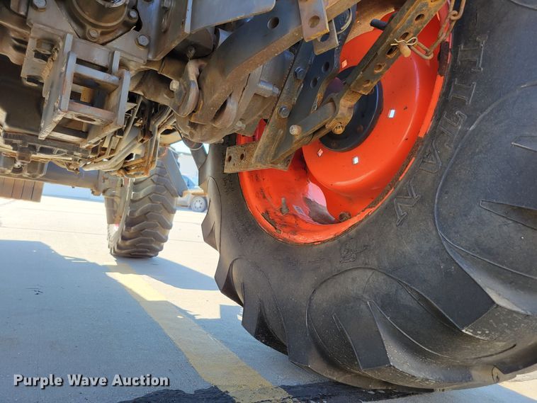 image for item DM2379 Kubota L4240  MFWD tractor