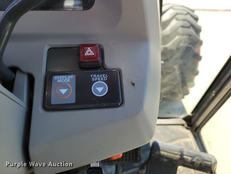 image for item DM2379 Kubota L4240  MFWD tractor