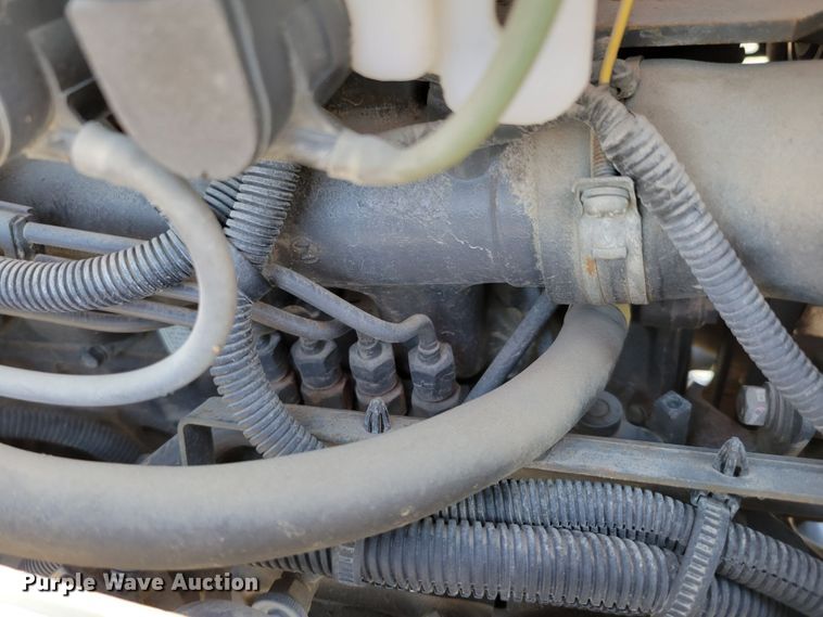 image for item DM2379 Kubota L4240  MFWD tractor