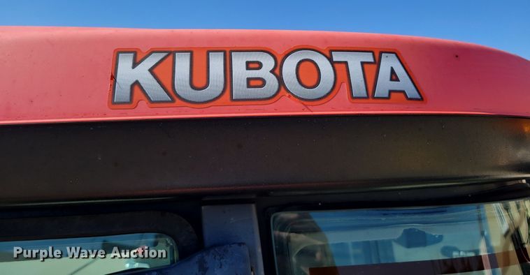 image for item DM2379 Kubota L4240  MFWD tractor