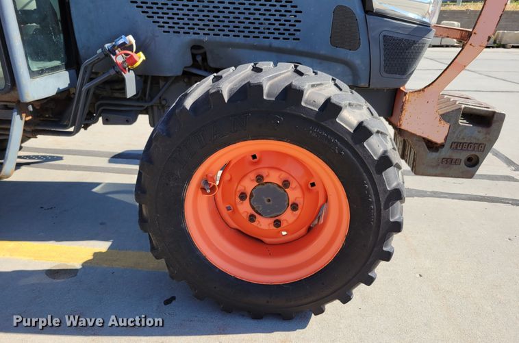 image for item DM2379 Kubota L4240  MFWD tractor