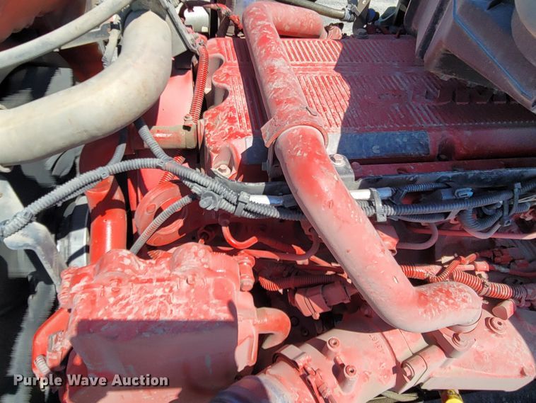 image for item DM4181 2015 Kenworth T880  semi truck