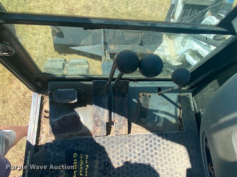 image for item DM4222 2003 Bobcat 442  mini excavator