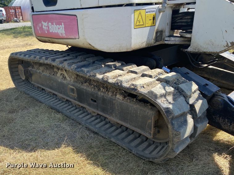 image for item DM4222 2003 Bobcat 442  mini excavator