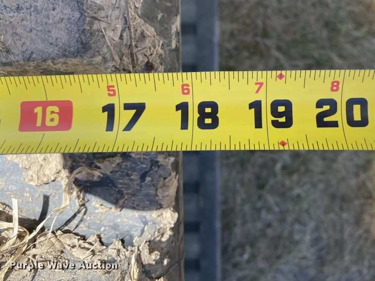 image for item DM4222 2003 Bobcat 442  mini excavator