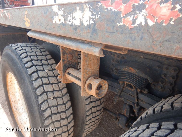 image for item DM5427 2000 Sterling L-Line  crane truck