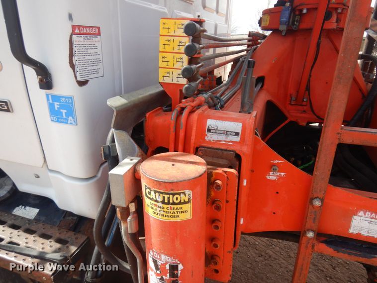 image for item DM5427 2000 Sterling L-Line  crane truck