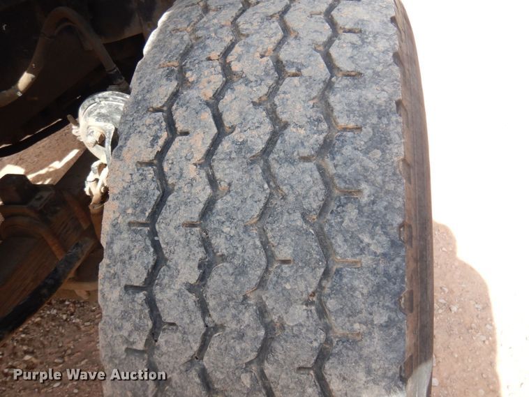 image for item DM5427 2000 Sterling L-Line  crane truck