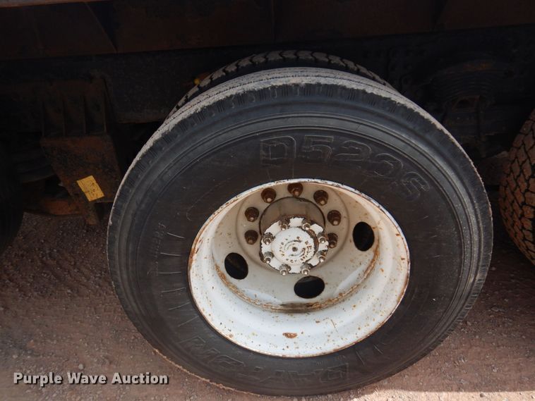 image for item DM5427 2000 Sterling L-Line  crane truck