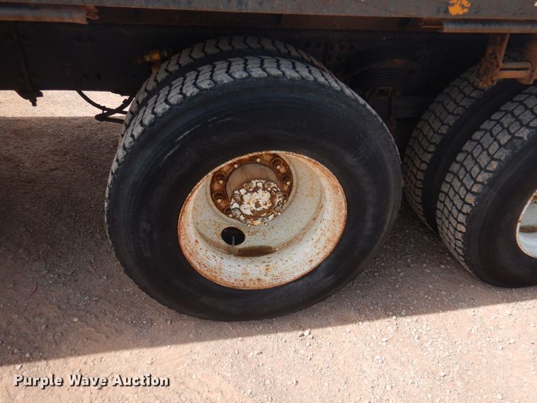 image for item DM5427 2000 Sterling L-Line  crane truck