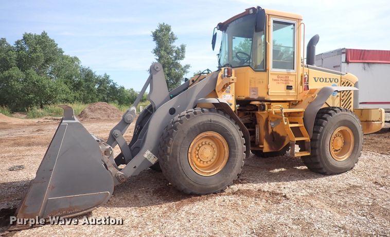 image for item DN0469 2005 Volvo L90E  wheel loader