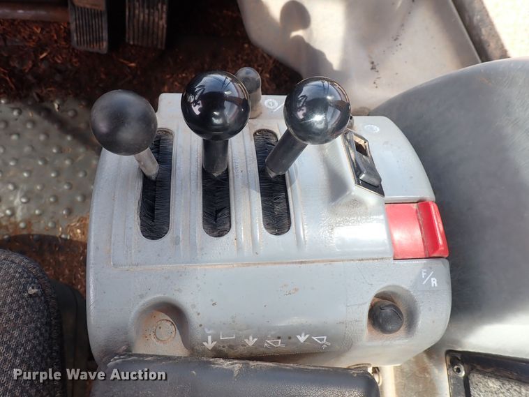 image for item DN0469 2005 Volvo L90E  wheel loader