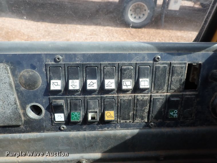 image for item DN0469 2005 Volvo L90E  wheel loader