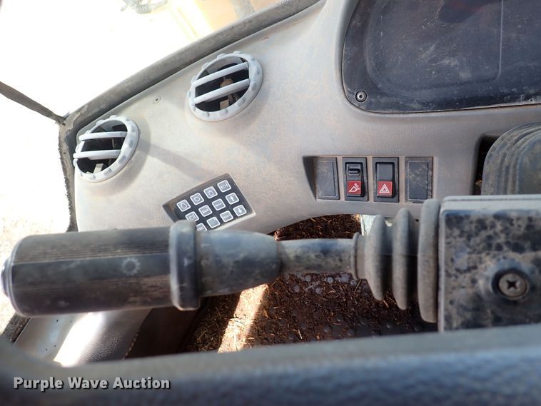 image for item DN0469 2005 Volvo L90E  wheel loader