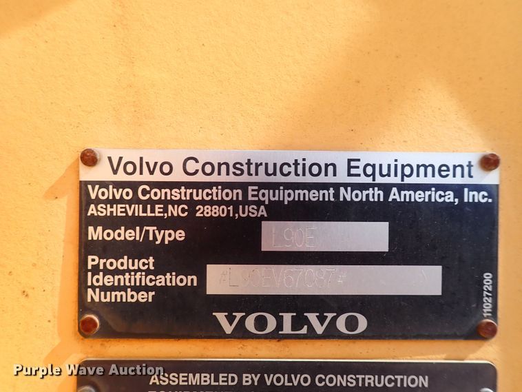 image for item DN0469 2005 Volvo L90E  wheel loader