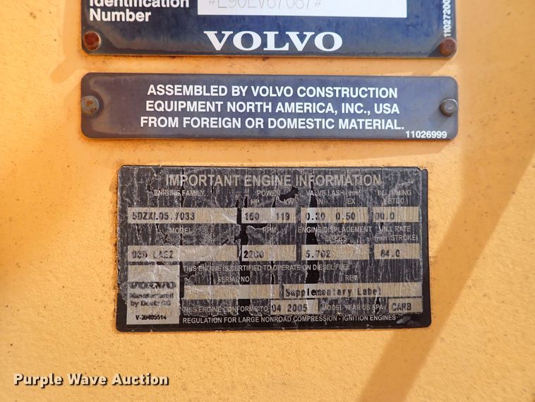 image for item DN0469 2005 Volvo L90E  wheel loader