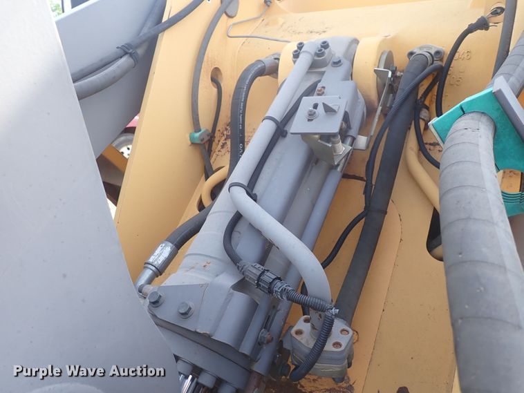 image for item DN0469 2005 Volvo L90E  wheel loader