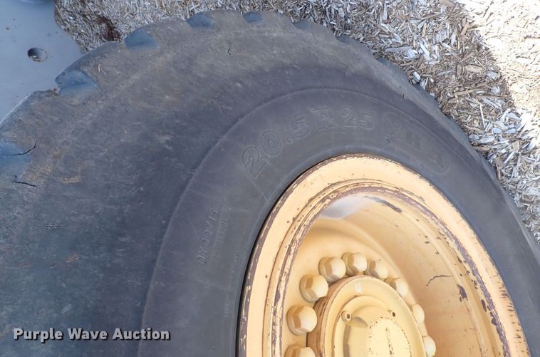 image for item DN0469 2005 Volvo L90E  wheel loader