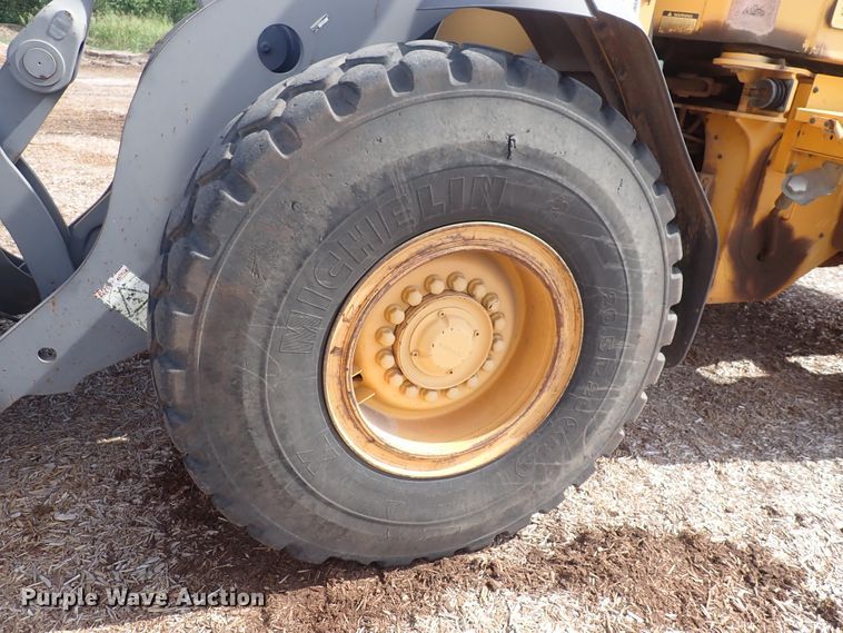 image for item DN0469 2005 Volvo L90E  wheel loader