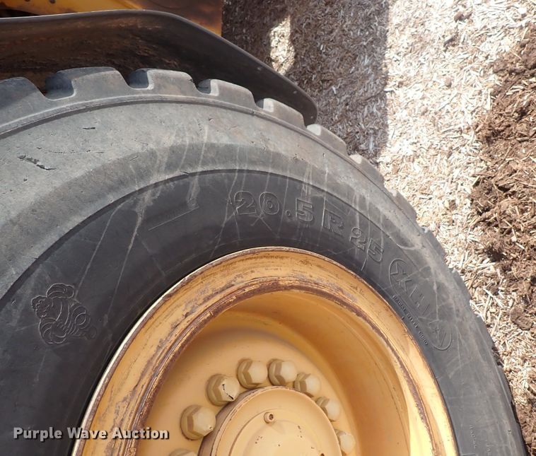 image for item DN0469 2005 Volvo L90E  wheel loader