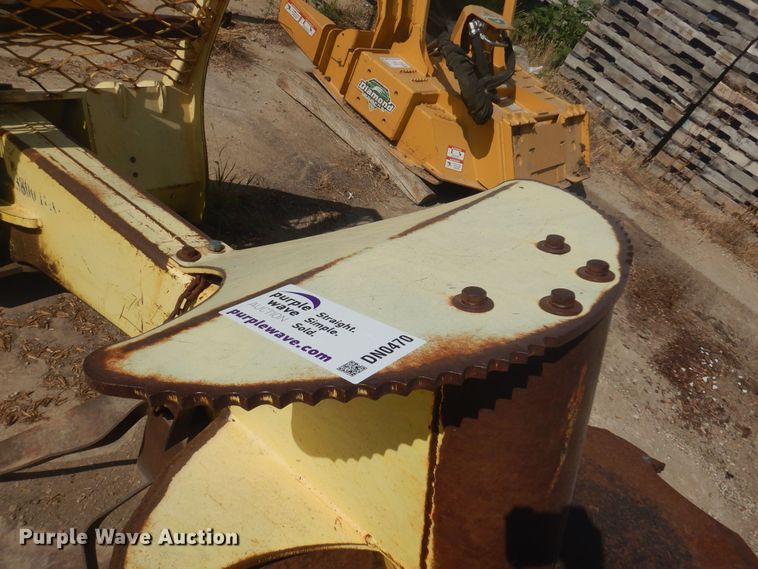 image for item DN0470 Dougherty 3800  skid steer tree shear