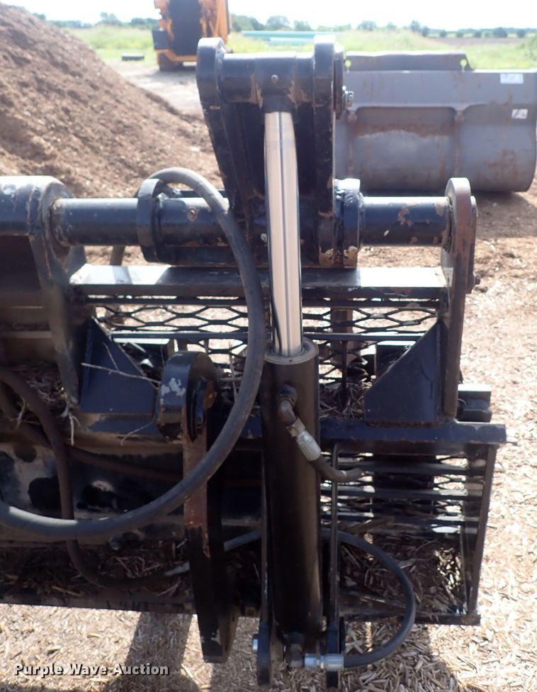 image for item DN0473 Grapple forks