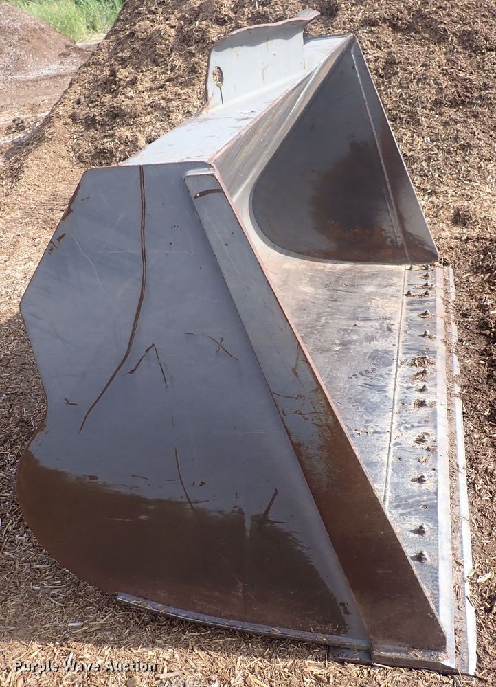 image for item DN0477 Loader bucket