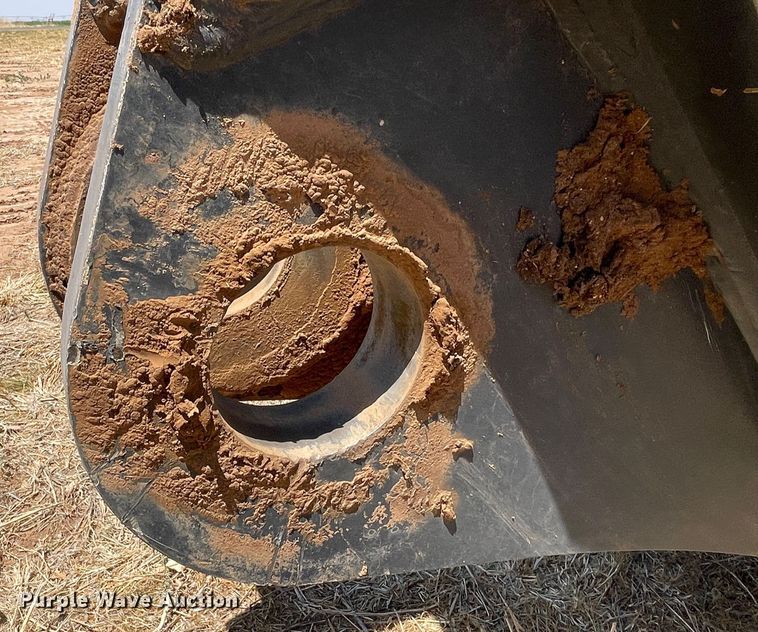 image for item DN5060 John Deere  11'L excavator stick