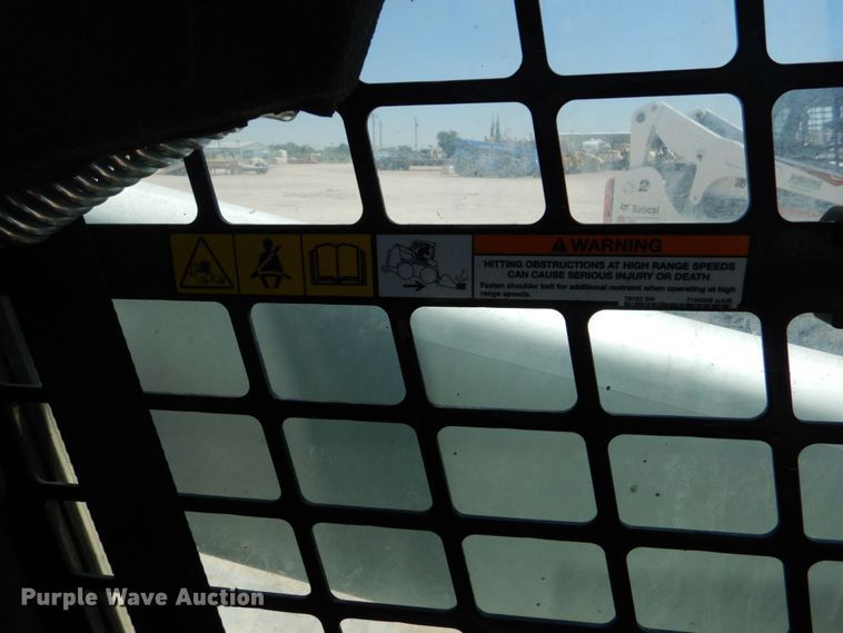 image for item DO1464 2019 Bobcat T870  tracked skid steer loader