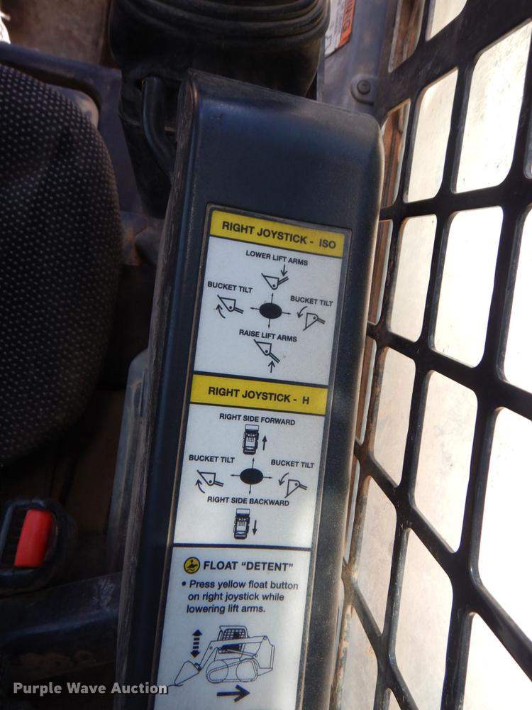 image for item DO1464 2019 Bobcat T870  tracked skid steer loader