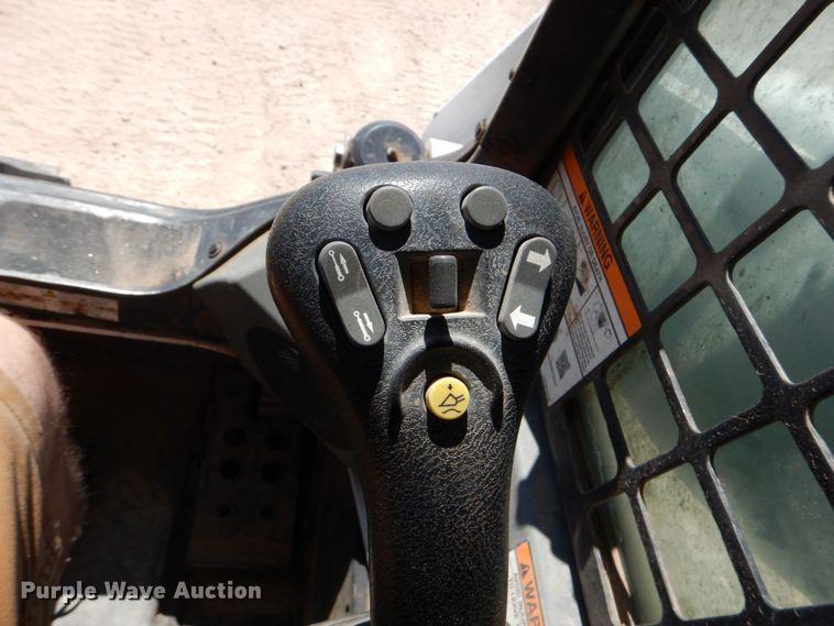 image for item DO1464 2019 Bobcat T870  tracked skid steer loader