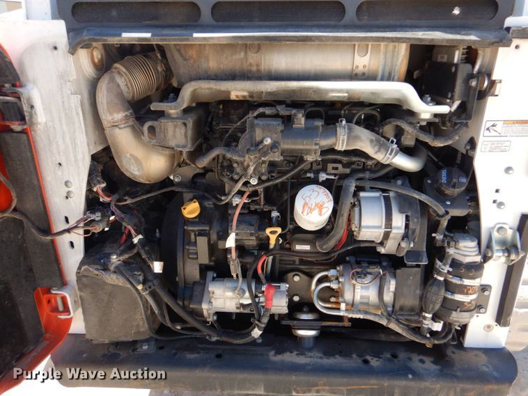 image for item DO1464 2019 Bobcat T870  tracked skid steer loader