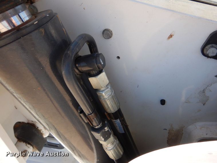 image for item DO1464 2019 Bobcat T870  tracked skid steer loader