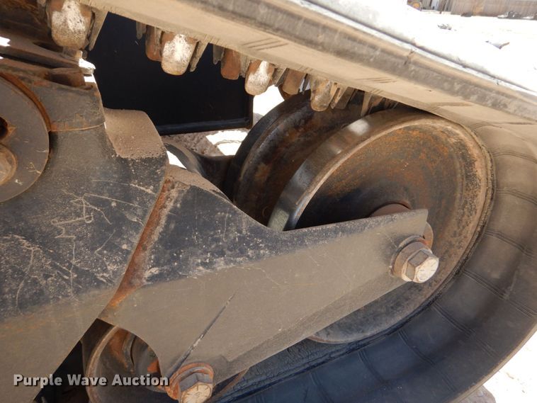 image for item DO1464 2019 Bobcat T870  tracked skid steer loader