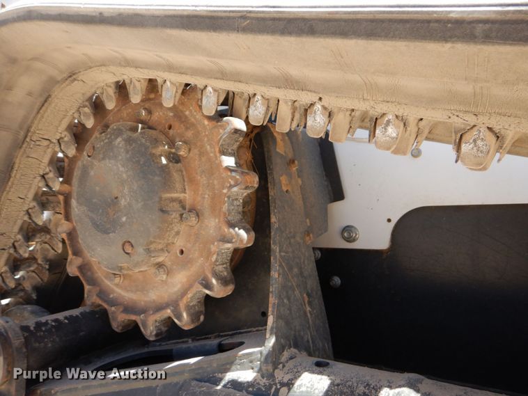 image for item DO1464 2019 Bobcat T870  tracked skid steer loader