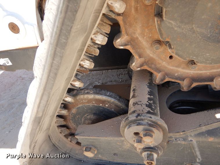 image for item DO1464 2019 Bobcat T870  tracked skid steer loader