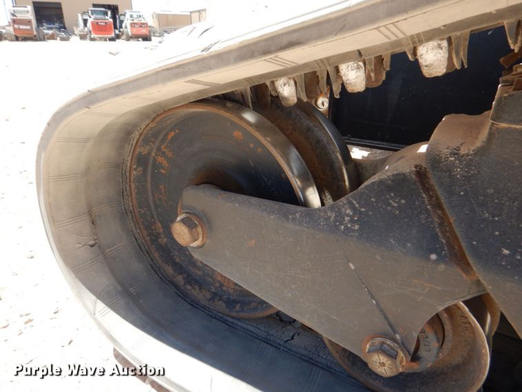 image for item DO1464 2019 Bobcat T870  tracked skid steer loader