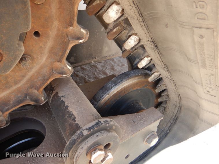 image for item DO1464 2019 Bobcat T870  tracked skid steer loader