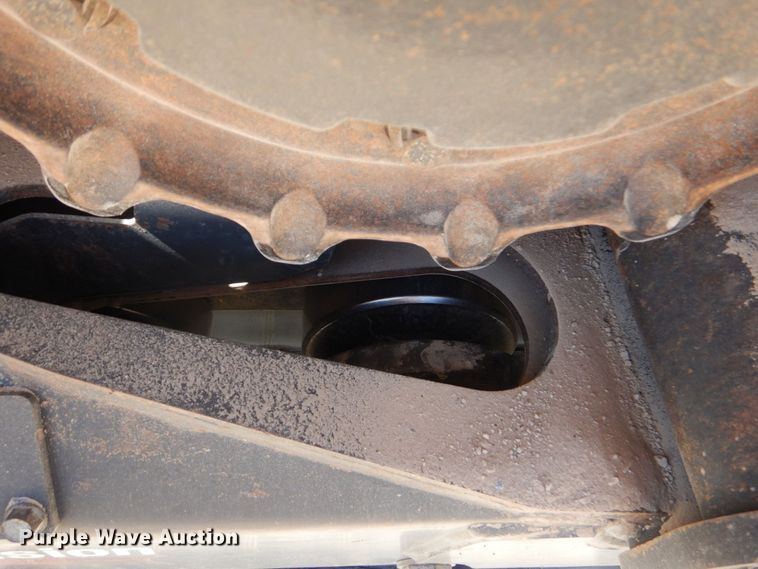 image for item DO1464 2019 Bobcat T870  tracked skid steer loader