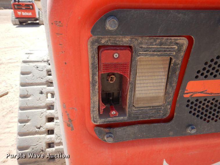 image for item DO1465 2019 Bobcat T870  tracked skid steer loader